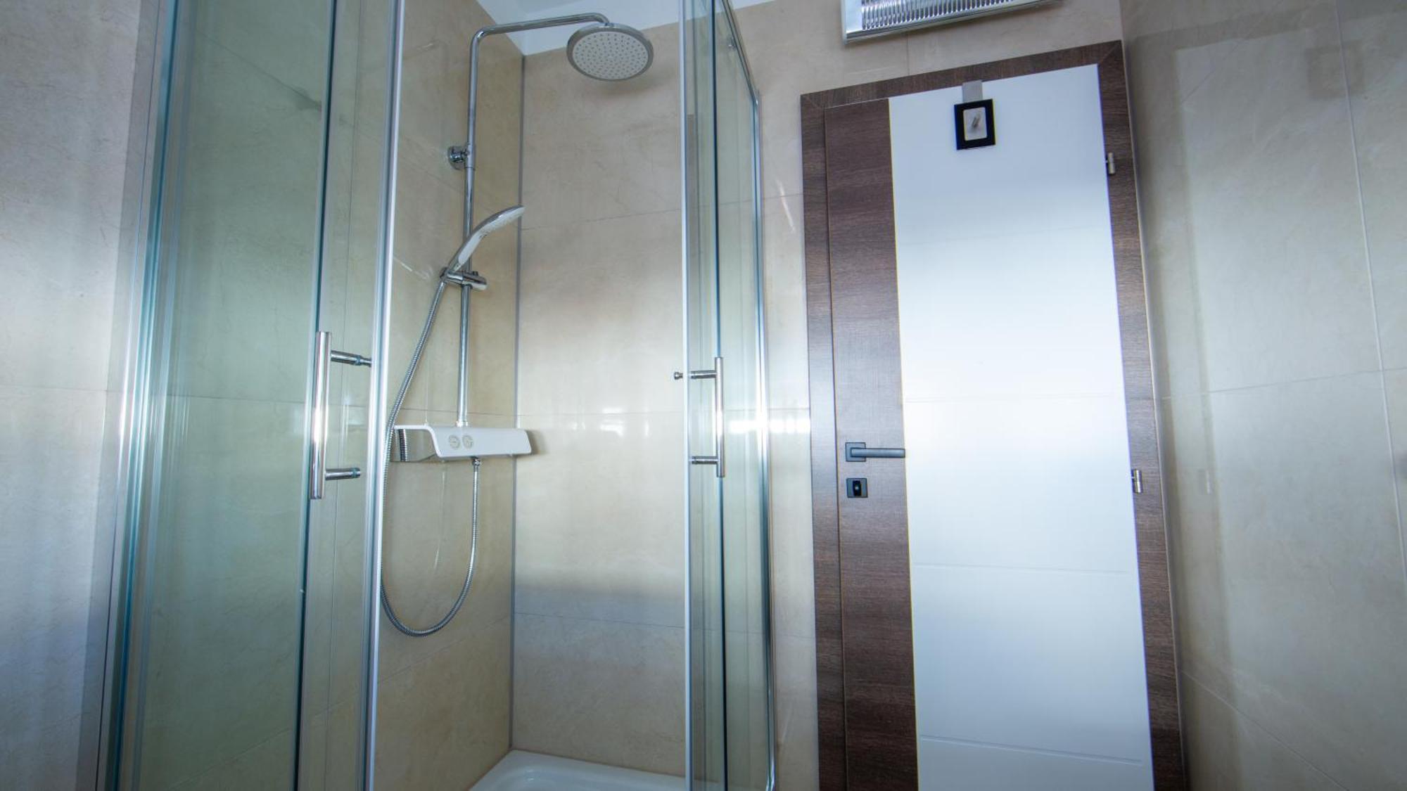 Rooms & Apartments Toni Stobrec Bilik gambar